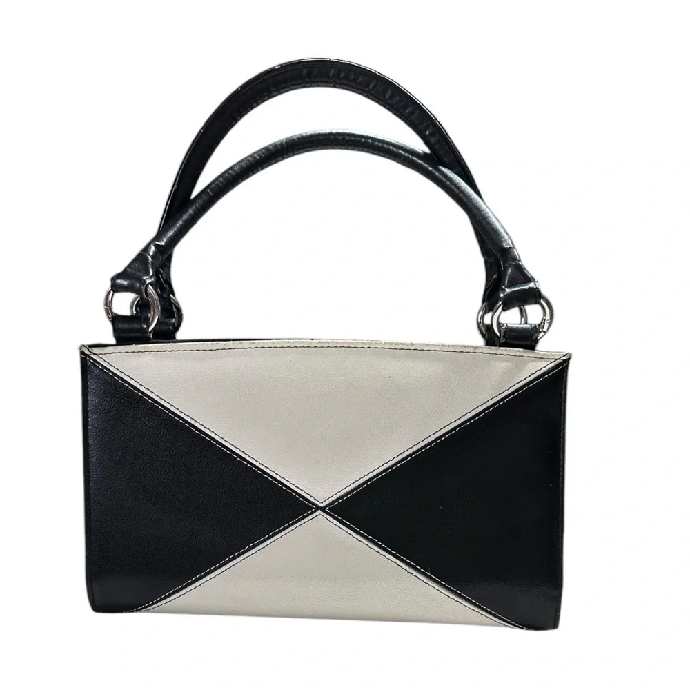 MICHE Kenzie Classic Shell - Black & White